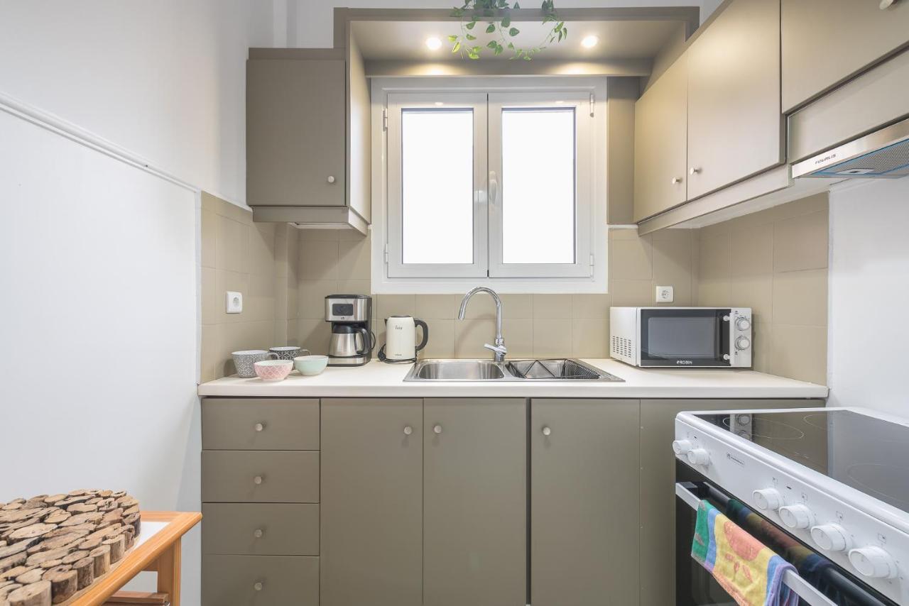 Apartment Supreme With Balcony By Cloudkeys