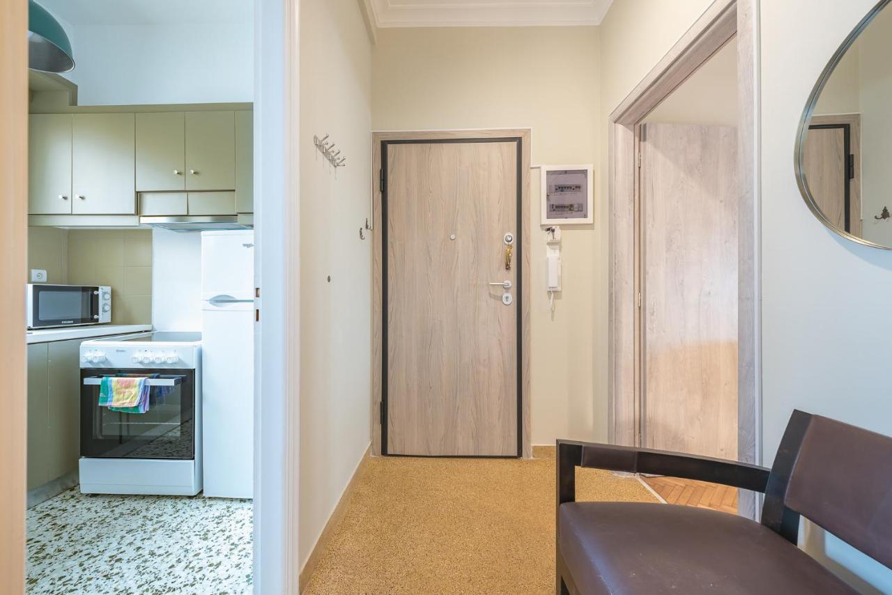 Supreme With Balcony By Cloudkeys Apartment