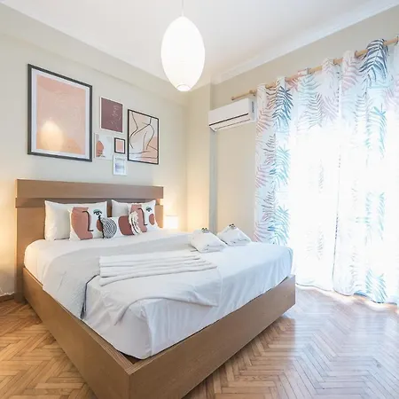 Supreme Suite With Balcony By Cloudkeys Atina Dış mekan fotoğraf